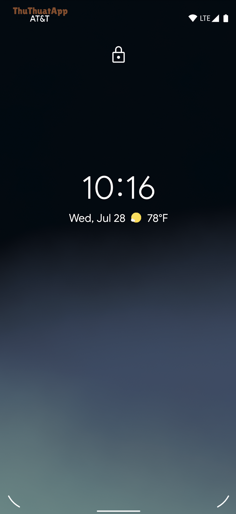 Màn hình khóa Android minh họa khi thay đổi hình nền theo lịch