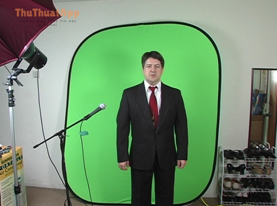ChromaKeyGreenScreen