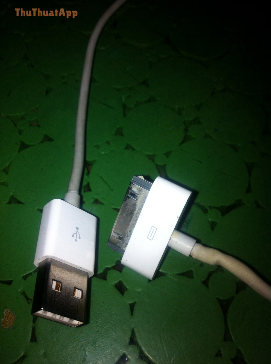IPhone iPod iPad Charger