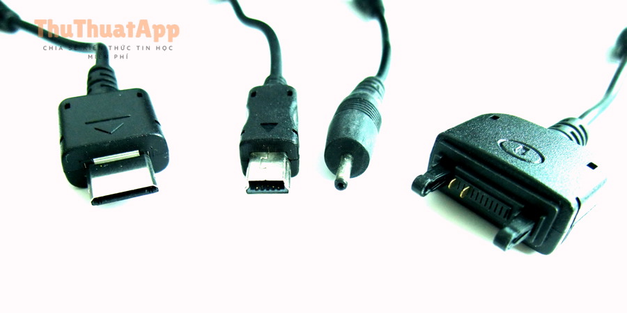 Nhiều loại đầu sạc khác nhau: dùng sai chuẩn dễ sạc chậm