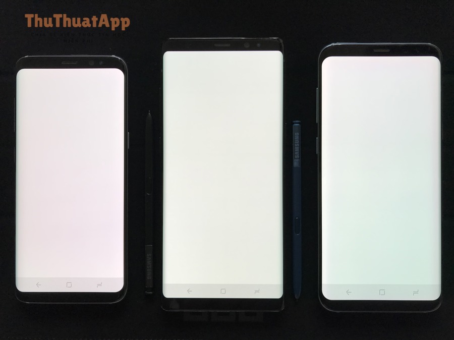 Smartphone screen on 1