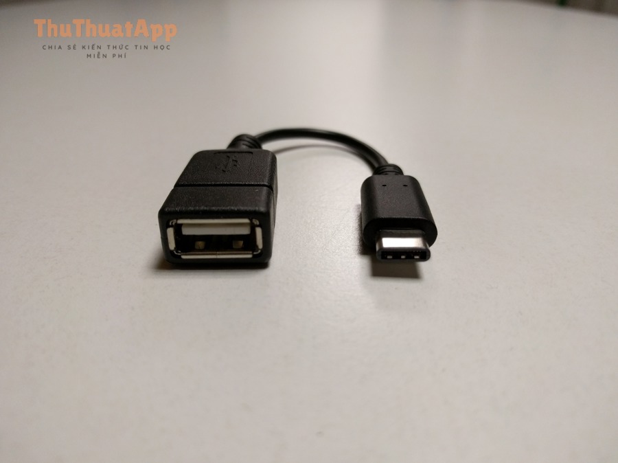 Cách chuyển file qua OTG USB trên Android: Hướng dẫn chi tiết từ A-Z (ai cũng làm được) 2 Cáp OTG Type-C dùng để kết nối USB với điện thoại Android