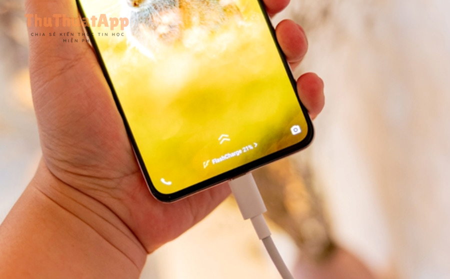 Cách bật chế độ tiết kiệm pin xem YouTube lâu iPhone/Android: bạn hao ít 6 Kết nối Wi-Fi và dữ liệu di động