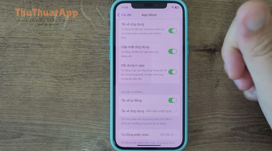 Bật cập nhật tự động YouTube cho Android/iPhone: tự động vs thủ công 7 hq720 299