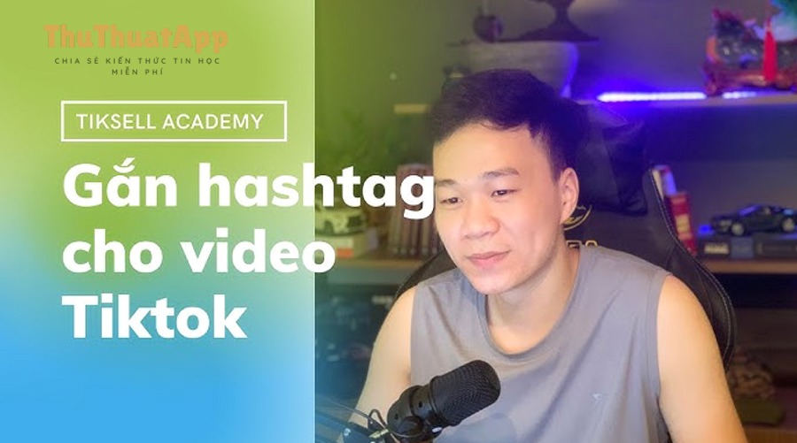 Phân tích chủ đề và hành vi tìm kiếm