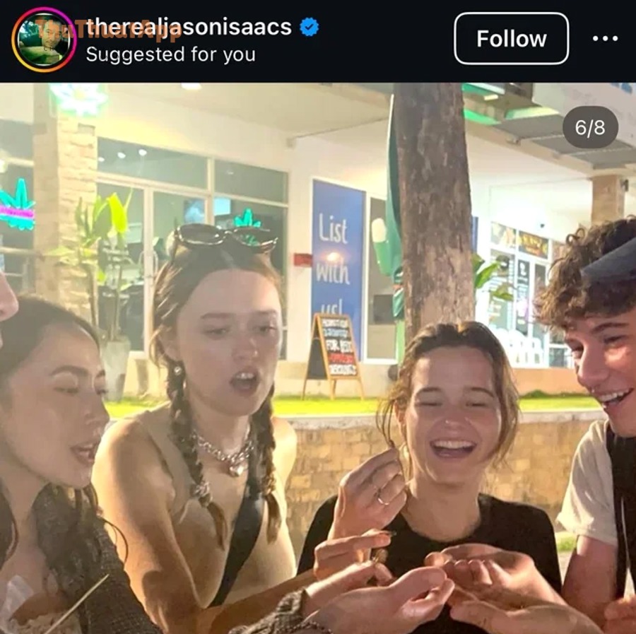 its so wholesome that jason isaacs posts look like hes v0 i3swv8w8owqe1