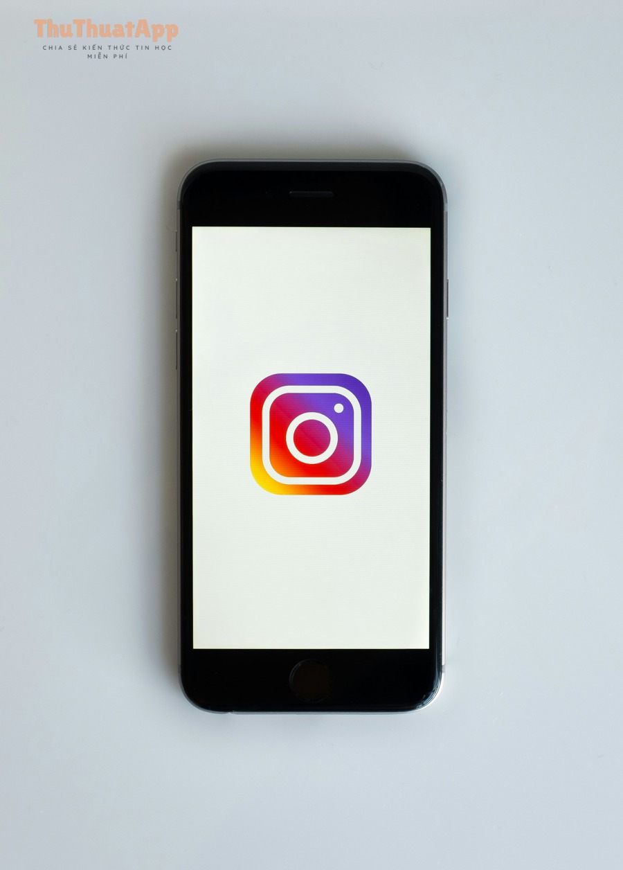Hướng dẫn bật/tắt Vanish Mode Instagram cho người mới 5 photo 1505156868547 9b49f4df4e04 3