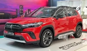xehay corolla20cross20facelift 271124 720241128174556.8956120 674x400.jpg
